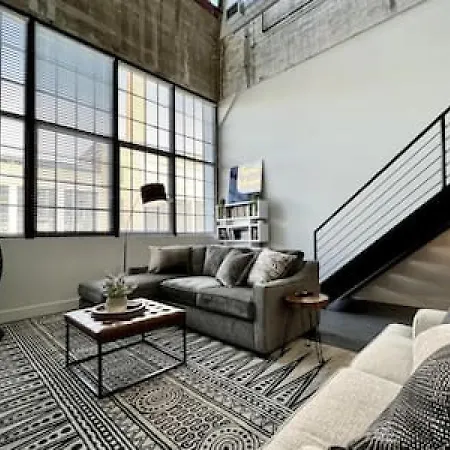Appartamento 5104 Cartridge Factory Loft